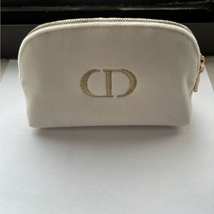 Authentic dior beauty velvet cosmetic pouch. New never used
